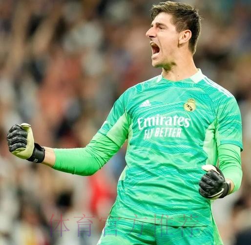 记者：库尔图瓦与皇马续约2年 包含1年续约选项